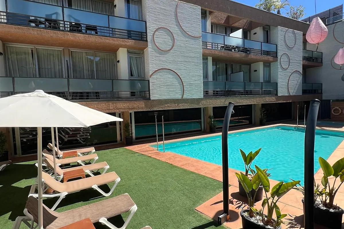On Family Islantilla 0*,