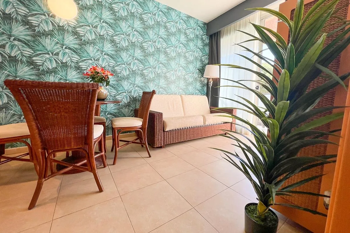 On Family Islantilla Apartment